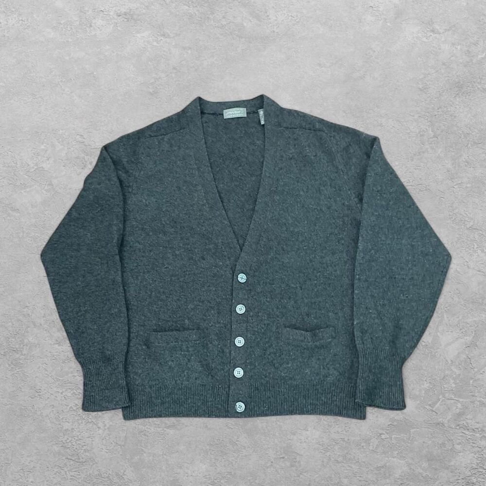 Vintage Lord & Taylor Lambswool Cardigan M V Neck Pocket Grandpa Core